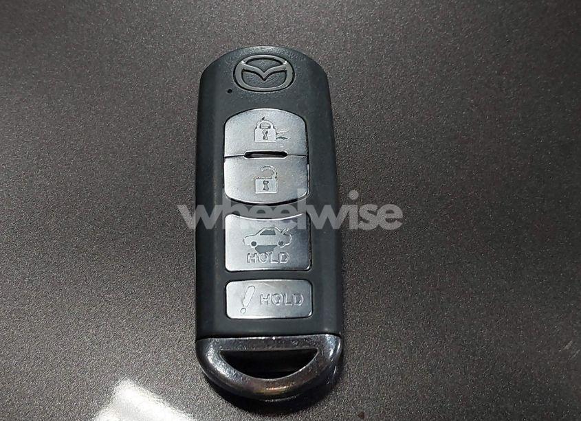 Photo 11 of 2016 Mazda Mazda3 I SPORT (VIN 3MZBM1T7XGM323942)