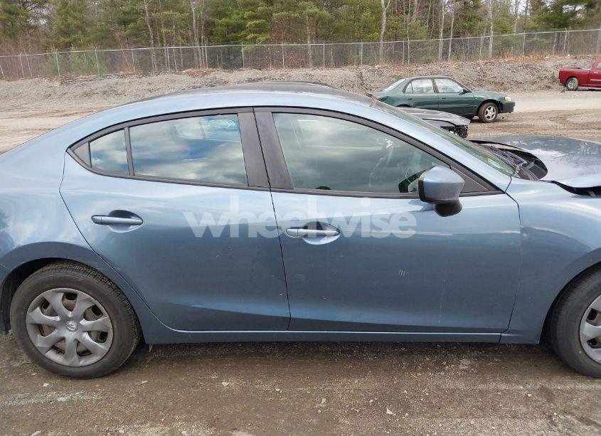 Photo 13 of 2015 Mazda Mazda3 I SPORT (VIN 3MZBM1U70FM154088)