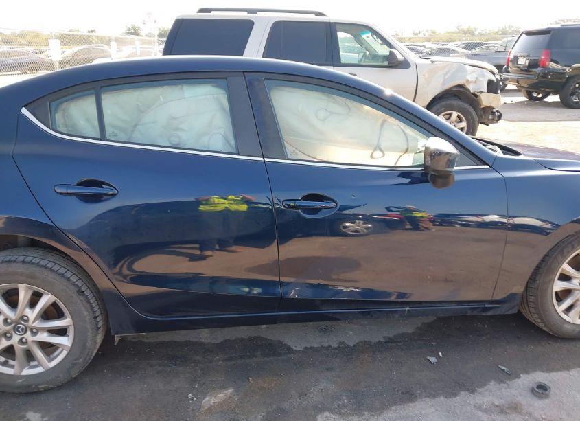 Photo 13 of 2016 Mazda Mazda3 I SPORT (VIN 3MZBM1U70GM325908)