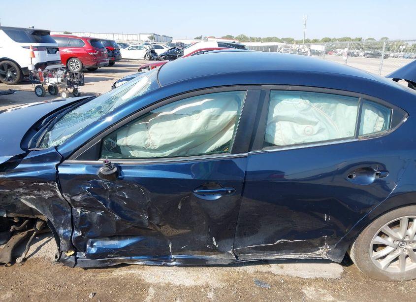 Photo 14 of 2016 Mazda Mazda3 I SPORT (VIN 3MZBM1U70GM325908)