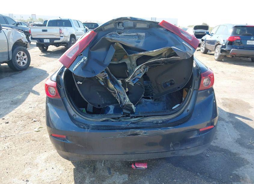 Photo 16 of 2016 Mazda Mazda3 I SPORT (VIN 3MZBM1U70GM325908)