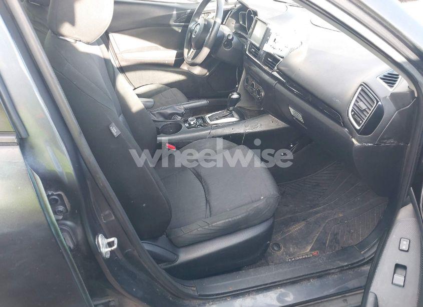 Photo 5 of 2015 Mazda Mazda3 I SPORT (VIN 3MZBM1U71FM171112)