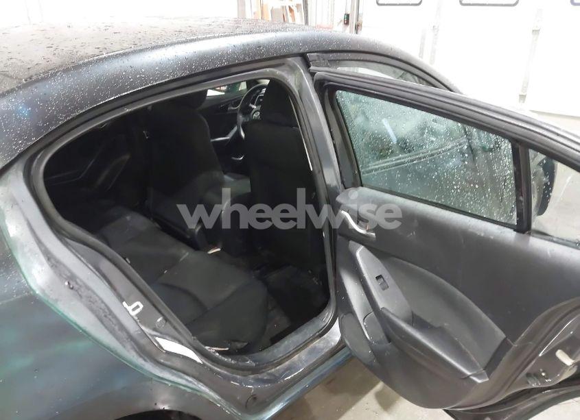 Photo 8 of 2015 Mazda Mazda3 I SPORT (VIN 3MZBM1U71FM171112)