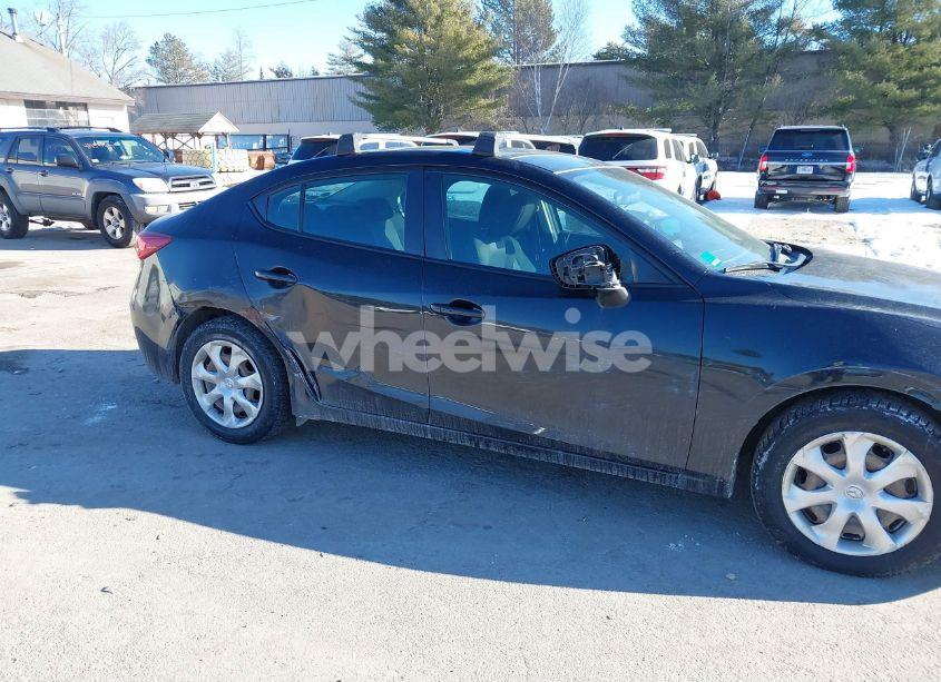 Photo 6 of 2015 Mazda Mazda3 I SPORT (VIN 3MZBM1U72FM199744)