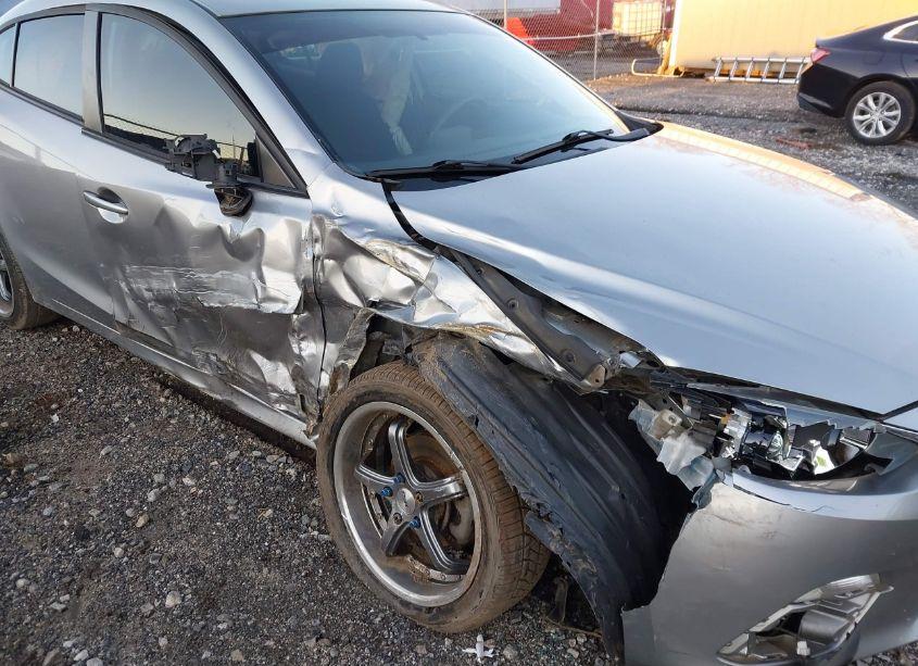 Photo 6 of 2014 Mazda Mazda3 I SPORT (VIN 3MZBM1U73EM118605)