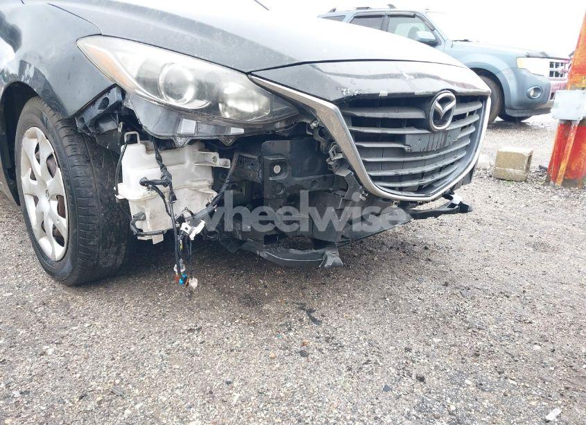 Photo 6 of 2015 Mazda Mazda3 I SPORT (VIN 3MZBM1U73FM214588)
