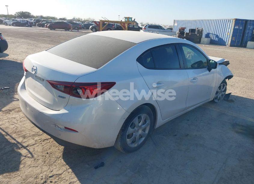 Photo 4 of 2015 Mazda Mazda3 I SPORT (VIN 3MZBM1U74FM210940)