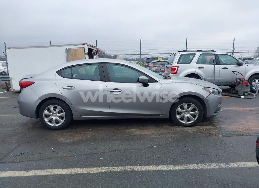 Photo 13 of 2015 Mazda Mazda3 I SPORT (VIN 3MZBM1U75FM207562)