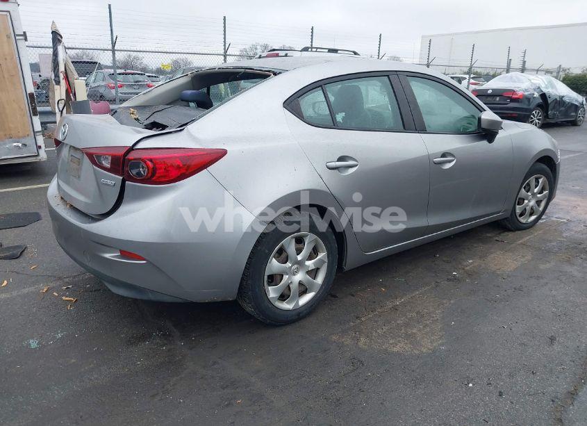Photo 4 of 2015 Mazda Mazda3 I SPORT (VIN 3MZBM1U75FM207562)
