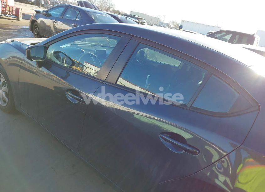 Photo 14 of 2015 Mazda Mazda3 I SPORT (VIN 3MZBM1U77FM190425)