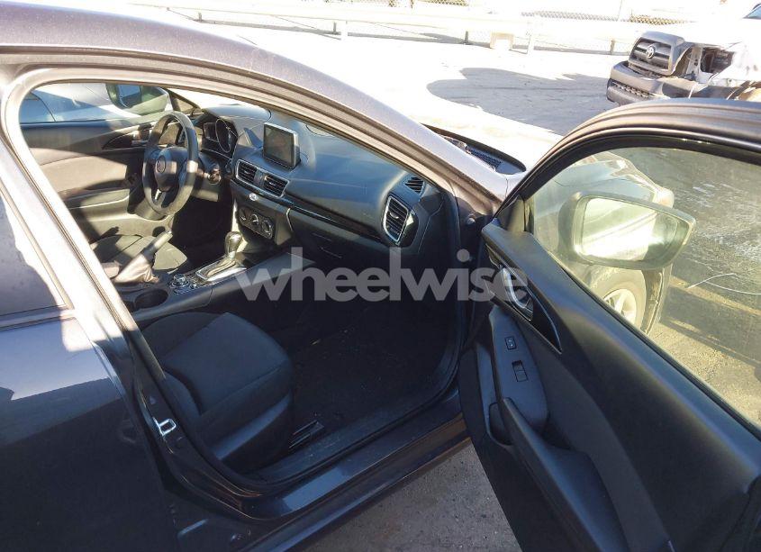 Photo 5 of 2015 Mazda Mazda3 I SPORT (VIN 3MZBM1U77FM190425)