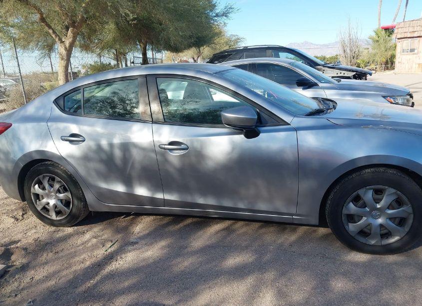 Photo 14 of 2015 Mazda Mazda3 I SPORT (VIN 3MZBM1U78FM157238)