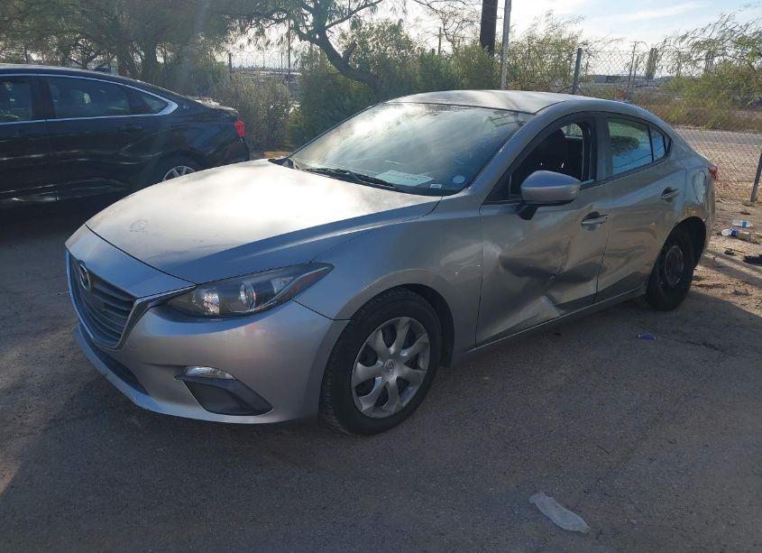 Photo 2 of 2015 Mazda Mazda3 I SPORT (VIN 3MZBM1U78FM157238)