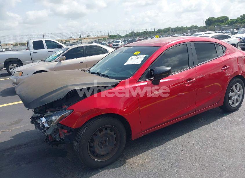 Photo 2 of 2015 Mazda Mazda3 I SPORT (VIN 3MZBM1U79FM169656)