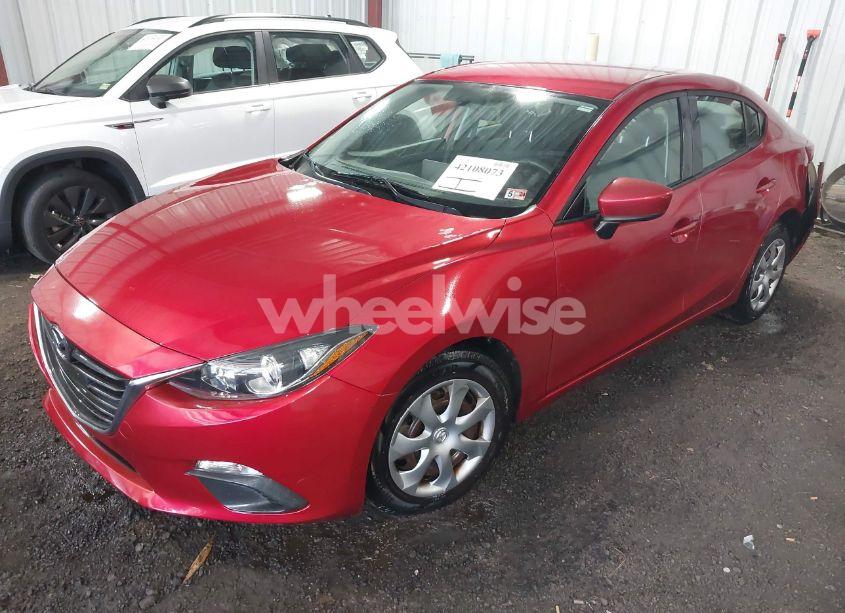 Photo 2 of 2015 Mazda Mazda3 I SPORT (VIN 3MZBM1U7XFM133863)