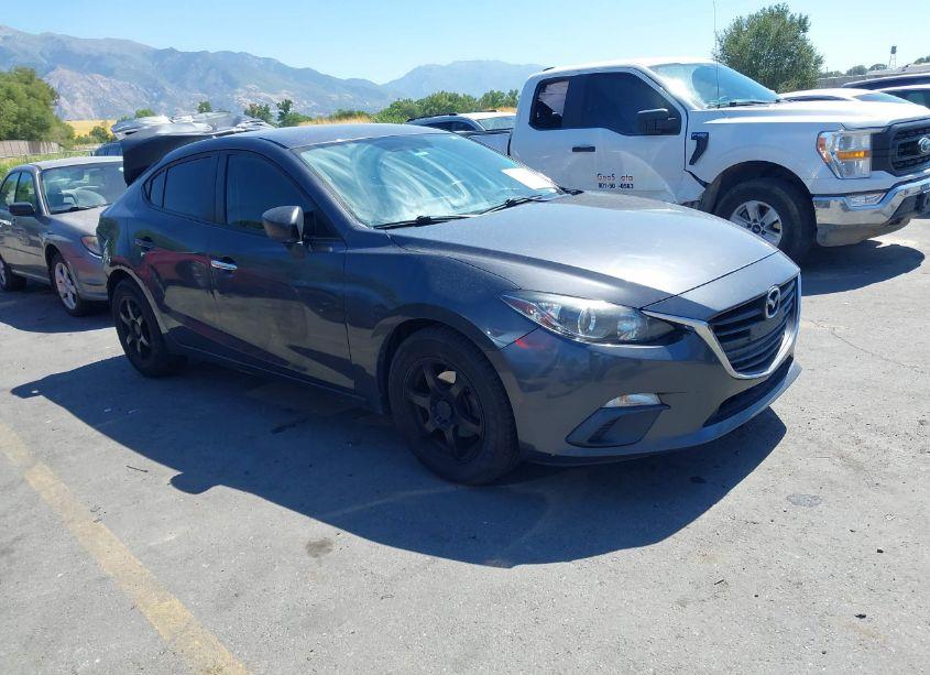 2015 Mazda Mazda3 I SPORT (VIN 3MZBM1U7XFM229010) main photo