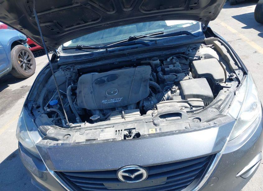 Photo 10 of 2015 Mazda Mazda3 I SPORT (VIN 3MZBM1U7XFM229010)