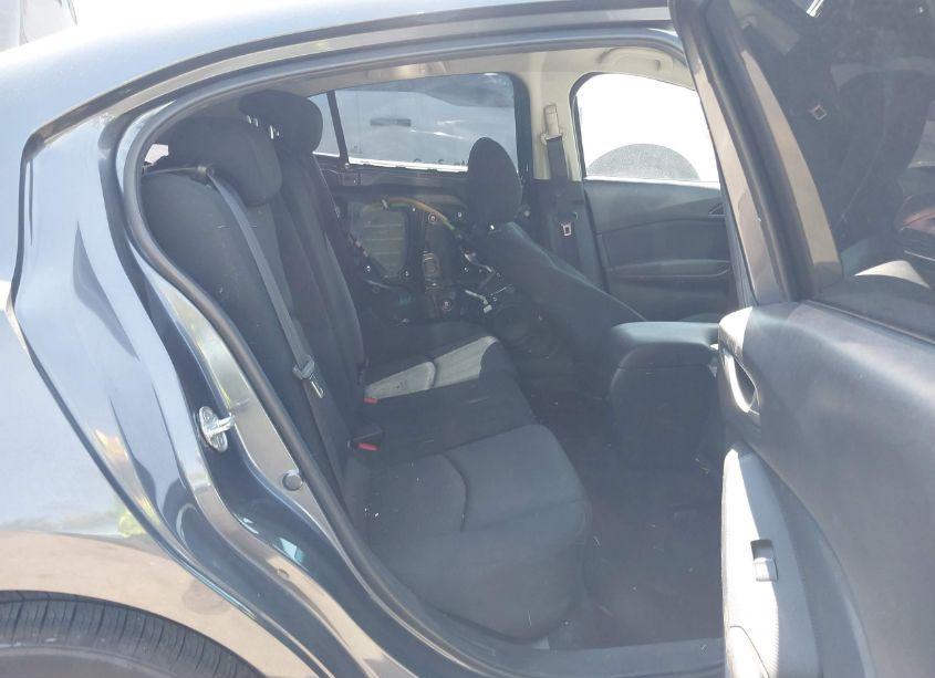 Photo 8 of 2015 Mazda Mazda3 I SPORT (VIN 3MZBM1U7XFM229010)