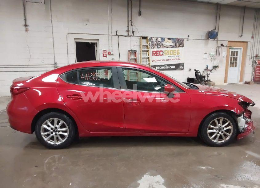 Photo 14 of 2014 Mazda Mazda3 I TOURING (VIN 3MZBM1V70EM110833)