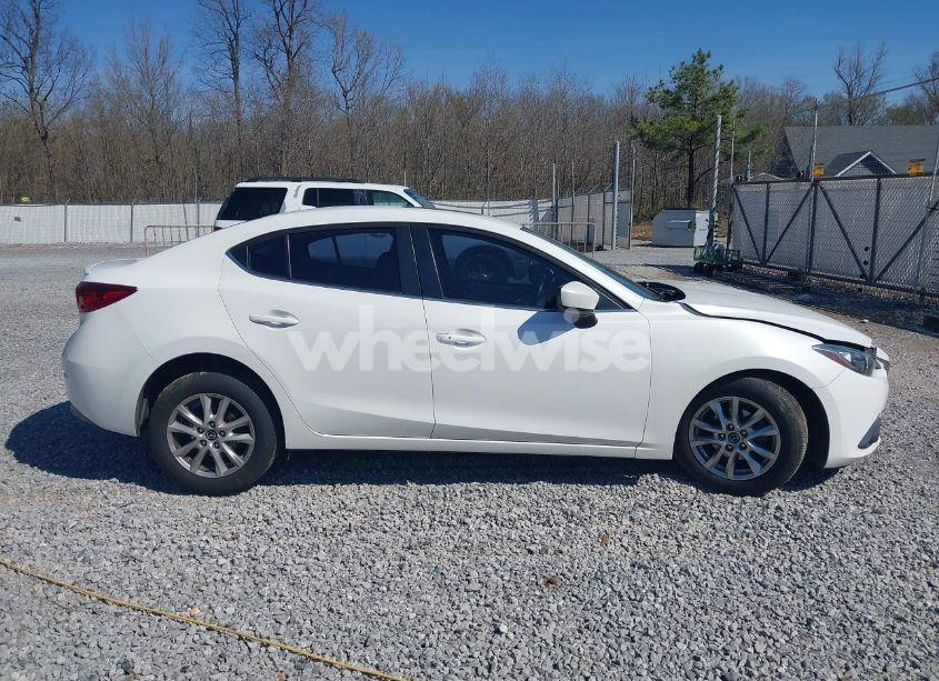 Photo 13 of 2015 Mazda Mazda3 I TOURING (VIN 3MZBM1V70FM136589)