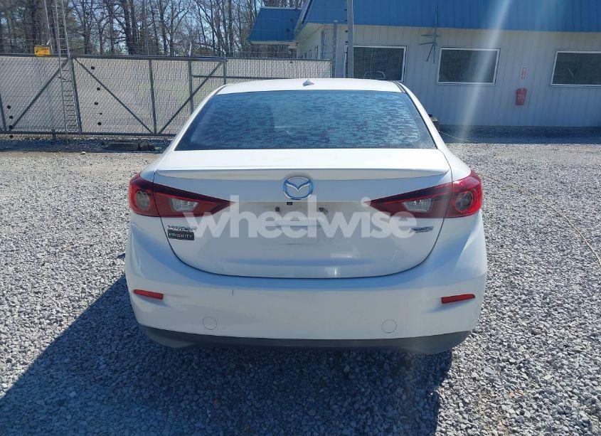 Photo 16 of 2015 Mazda Mazda3 I TOURING (VIN 3MZBM1V70FM136589)