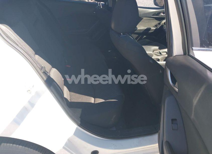 Photo 8 of 2015 Mazda Mazda3 I TOURING (VIN 3MZBM1V70FM136589)