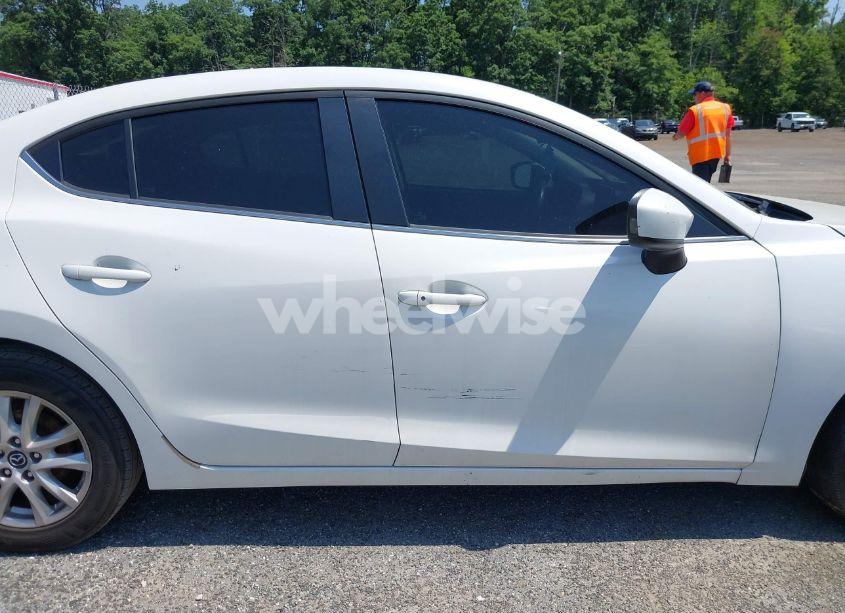 Photo 12 of 2015 Mazda Mazda3 I TOURING (VIN 3MZBM1V70FM193147)