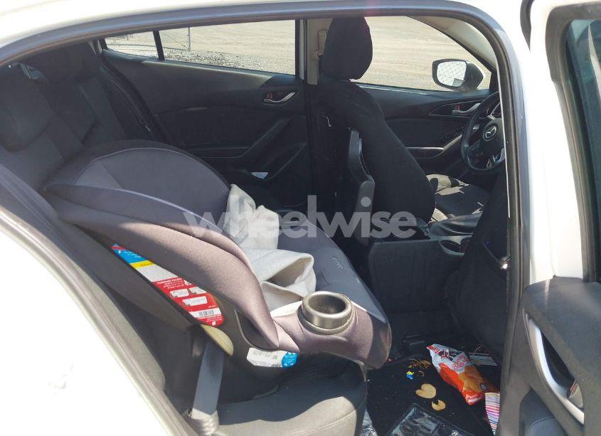 Photo 8 of 2015 Mazda Mazda3 I TOURING (VIN 3MZBM1V70FM193147)