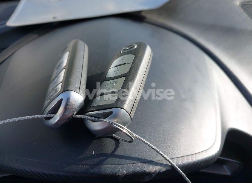 Photo 11 of 2015 Mazda Mazda3 I TOURING (VIN 3MZBM1V71FM226527)