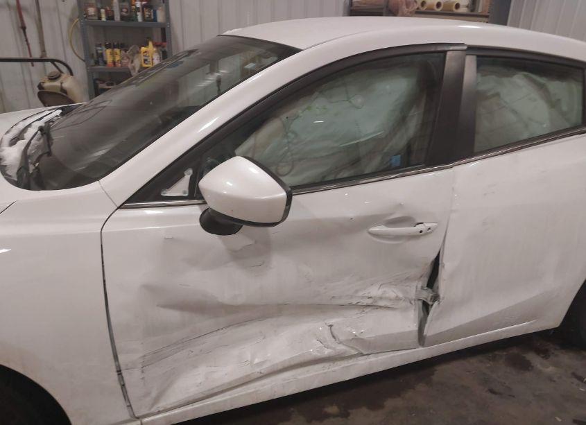 Photo 17 of 2015 Mazda Mazda3 I TOURING (VIN 3MZBM1V74FM174987)