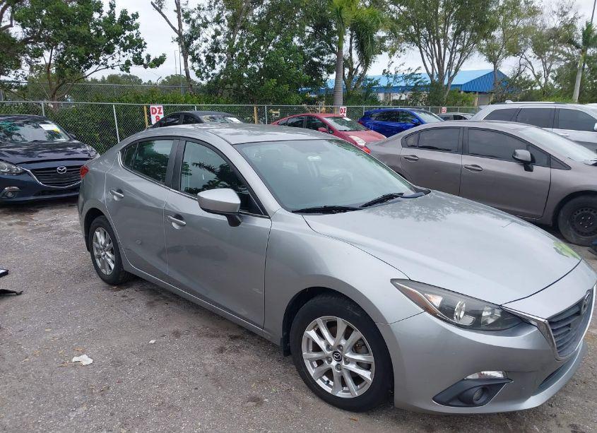2015 Mazda Mazda3 I TOURING (VIN 3MZBM1V75FM170530) main photo