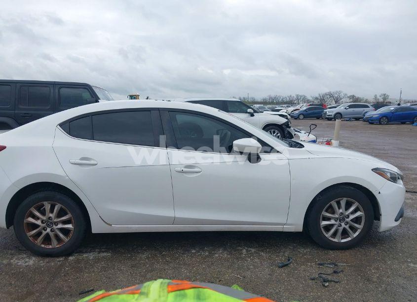 Photo 13 of 2015 Mazda Mazda3 N/A (VIN 3MZBM1V77FM146231)
