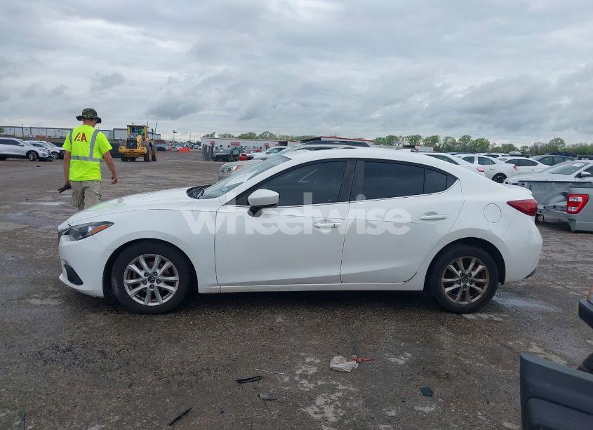 Photo 14 of 2015 Mazda Mazda3 N/A (VIN 3MZBM1V77FM146231)