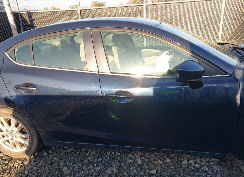 Photo 13 of 2016 Mazda Mazda3 I TOURING (VIN 3MZBM1V77GM248520)