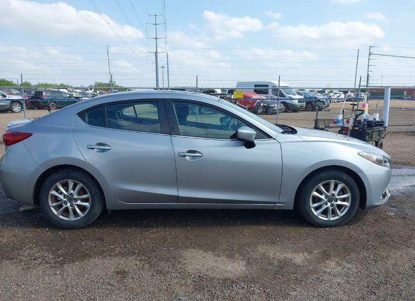 Photo 13 of 2016 Mazda Mazda3 I TOURING (VIN 3MZBM1W70GM273130)