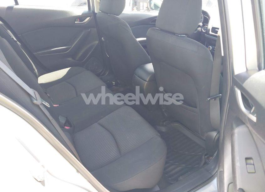 Photo 8 of 2016 Mazda Mazda3 I TOURING (VIN 3MZBM1W70GM276450)