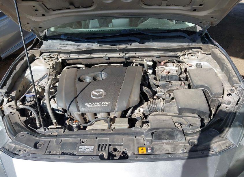 Photo 9 of 2014 Mazda Mazda3 I GRAND TOURING (VIN 3MZBM1W75EM119929)