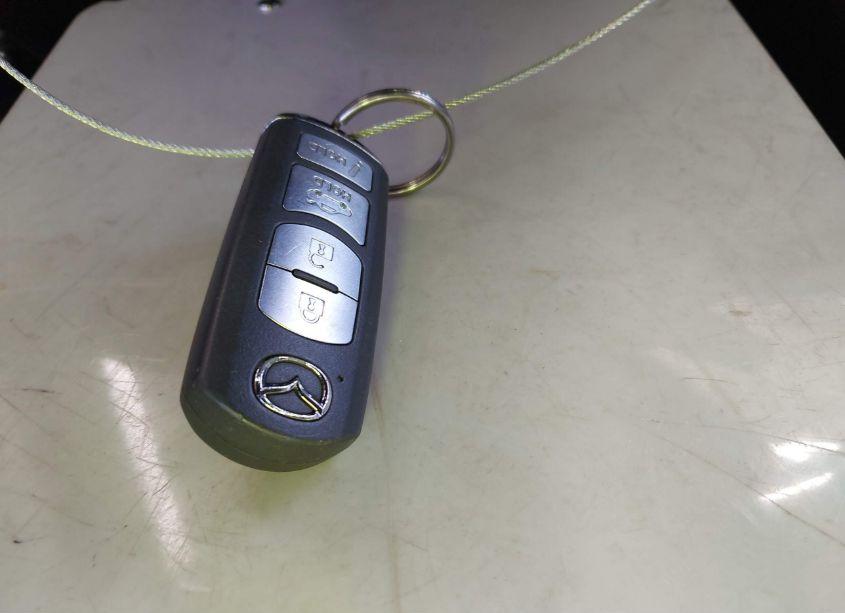 Photo 10 of 2014 Mazda Mazda3 I GRAND TOURING (VIN 3MZBM1W75EM119929)