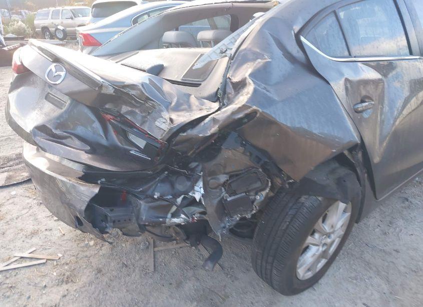 Photo 6 of 2016 Mazda Mazda3 I TOURING (VIN 3MZBM1W77GM313252)