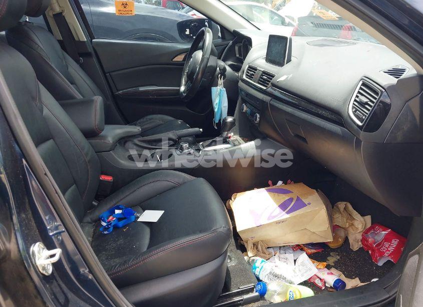 Photo 5 of 2015 Mazda Mazda3 I GRAND TOURING (VIN 3MZBM1W7XFM159523)