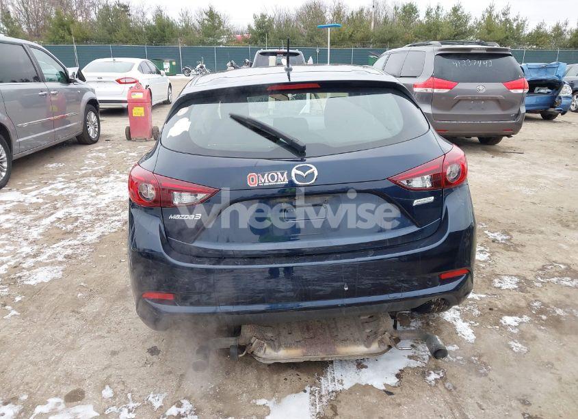Photo 16 of 2018 Mazda Mazda3 SPORT (VIN 3MZBN1K73JM194075)