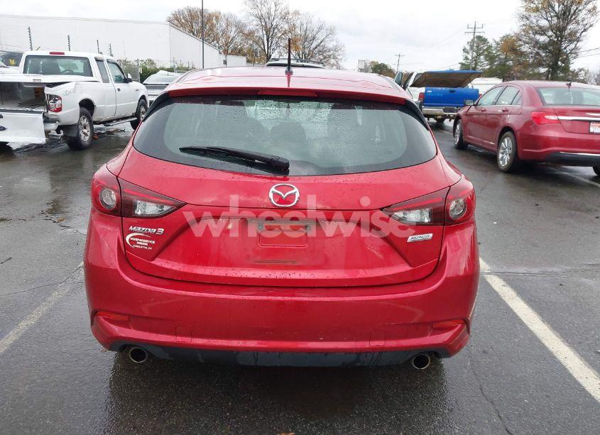 Photo 16 of 2018 Mazda Mazda3 SPORT (VIN 3MZBN1K73JM268286)