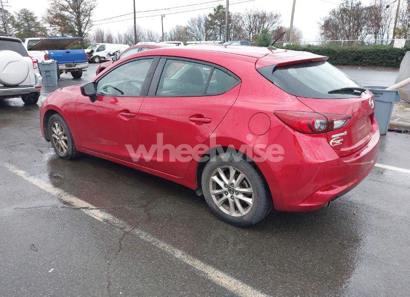 Photo 3 of 2018 Mazda Mazda3 SPORT (VIN 3MZBN1K73JM268286)