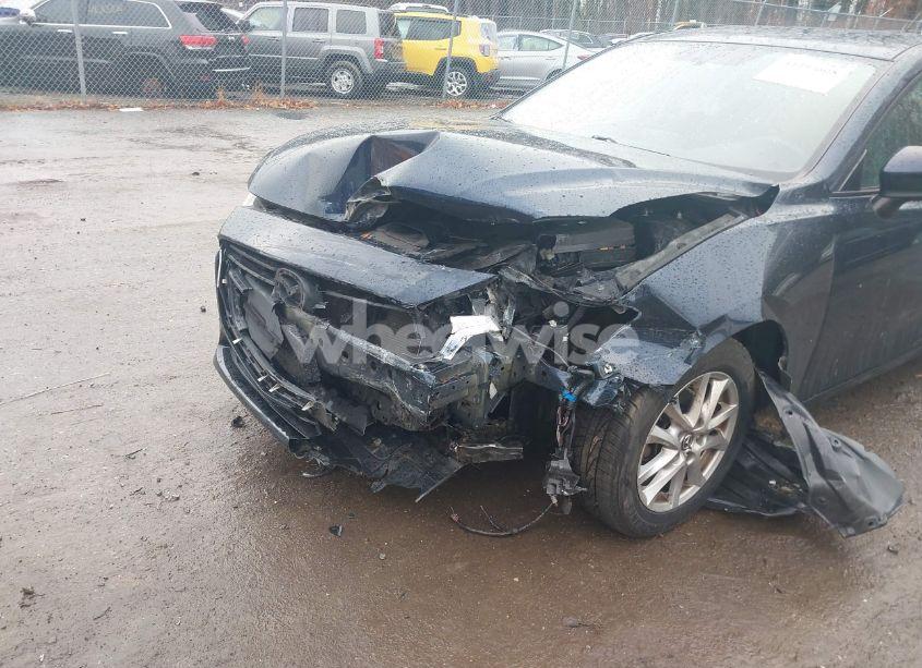 Photo 6 of 2017 Mazda Mazda3 SPORT (VIN 3MZBN1K7XHM132876)