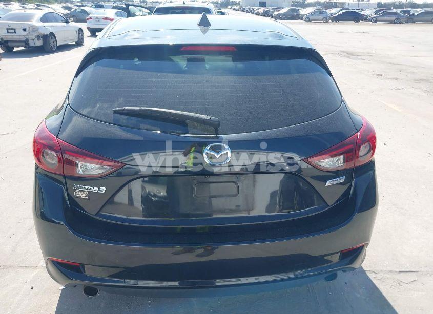 Photo 15 of 2018 Mazda Mazda3 SPORT (VIN 3MZBN1K7XJM187768)