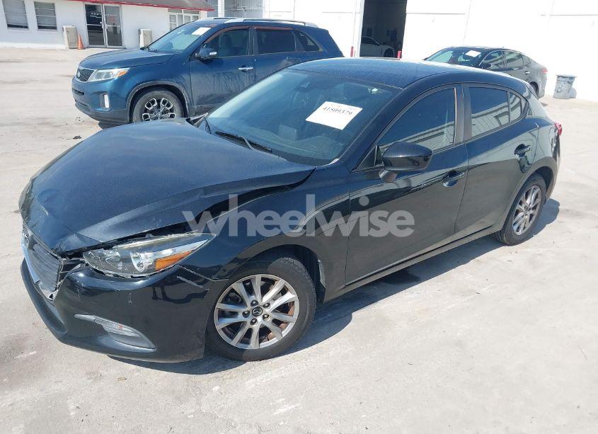 Photo 2 of 2018 Mazda Mazda3 SPORT (VIN 3MZBN1K7XJM187768)