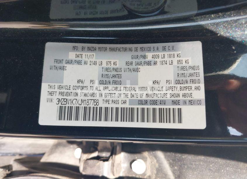 Photo 9 of 2018 Mazda Mazda3 SPORT (VIN 3MZBN1K7XJM187768)