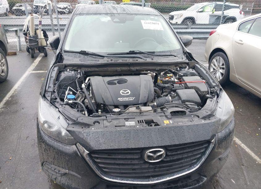 Photo 6 of 2018 Mazda Mazda3 SPORT (VIN 3MZBN1K7XJM217805)