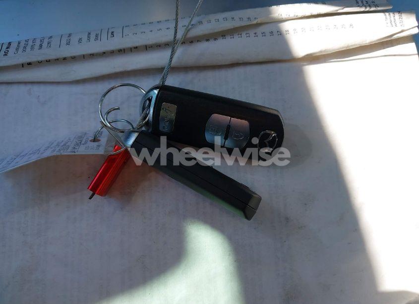 Photo 11 of 2018 Mazda Mazda3 TOURING (VIN 3MZBN1L30JM273120)