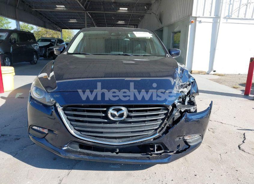 Photo 12 of 2018 Mazda Mazda3 TOURING (VIN 3MZBN1L30JM273120)